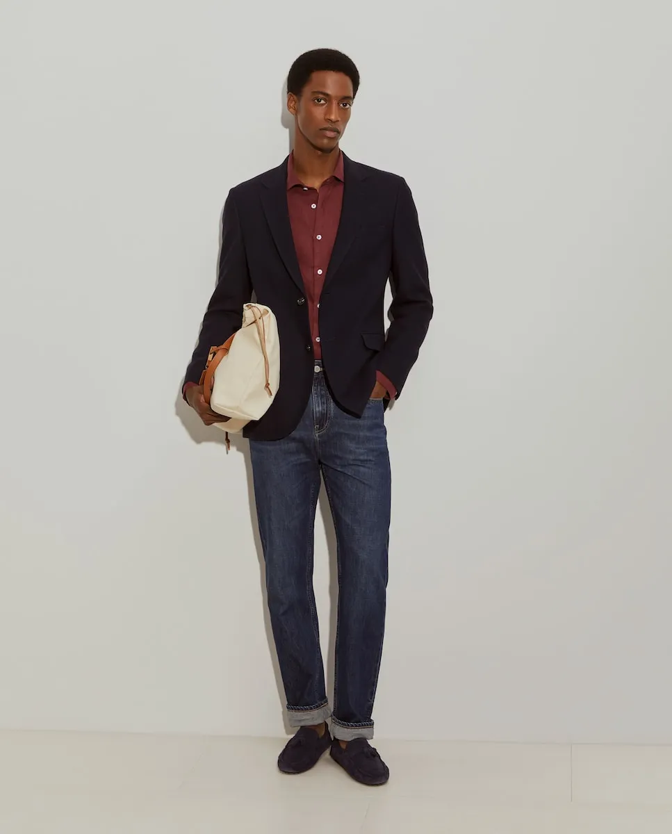 Мужской приталенный блейзер из темно-синего хлопка и шерсти Lion Of Porches, темно-синий
Мужской приталенный блейзер из темно-синего хлопка и шерсти Lion Of Porches, темно-синий