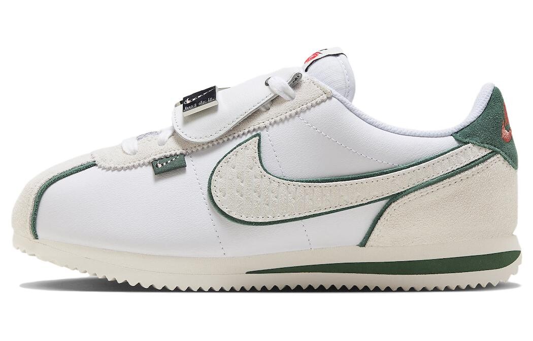 Кроссовки для бега Nike Cortez женские
Кроссовки для бега Nike Cortez женские