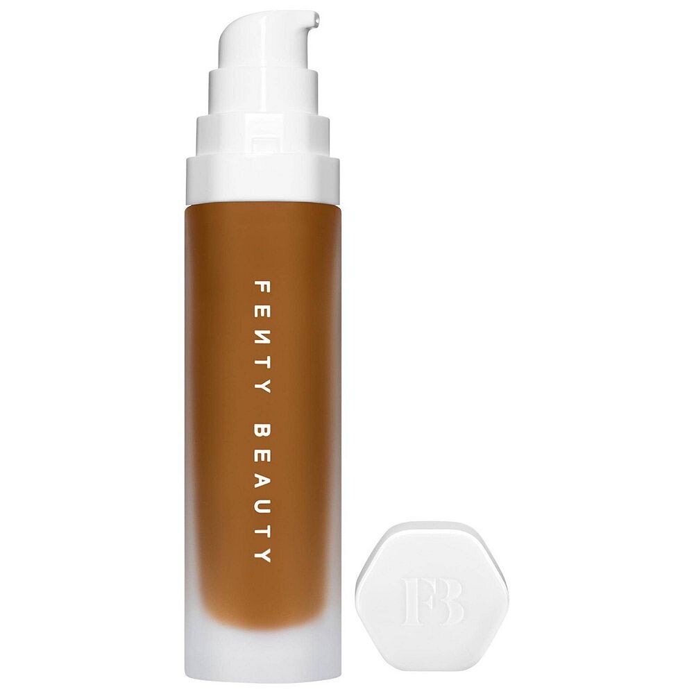 FENTY BEAUTY by Rihanna Soft'Lit Naturally Luminous увлажняющая тональная основа для стойкой одежды, 400
FENTY BEAUTY by Rihanna Soft'Lit Naturally Luminous увлажняющая тональная основа для стойкой одежды, 400