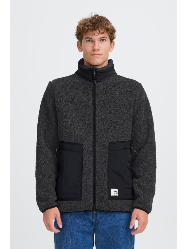North Bend Плюшевая куртка NBGalonne M Teddy Jacket серого цвета
North Bend Плюшевая куртка NBGalonne M Teddy Jacket серого цвета