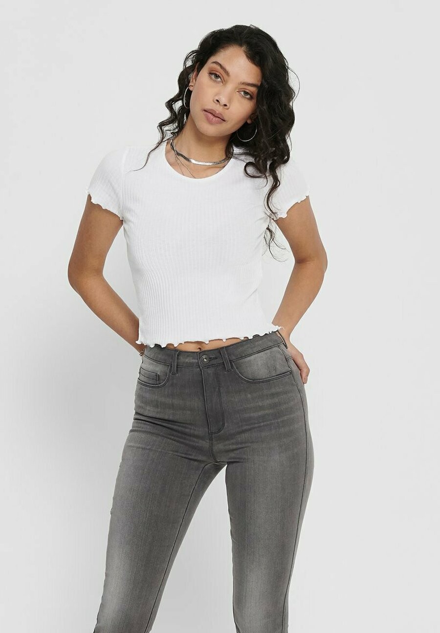 Базовая футболка ONLY, белый
Базовая футболка ONLY, белый