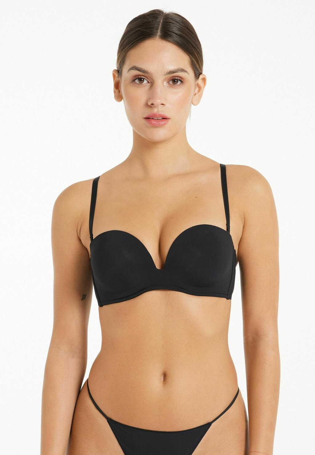 Бюстгальтер пуш-ап ECO Tezenis, черный
Бюстгальтер пуш-ап ECO Tezenis, черный