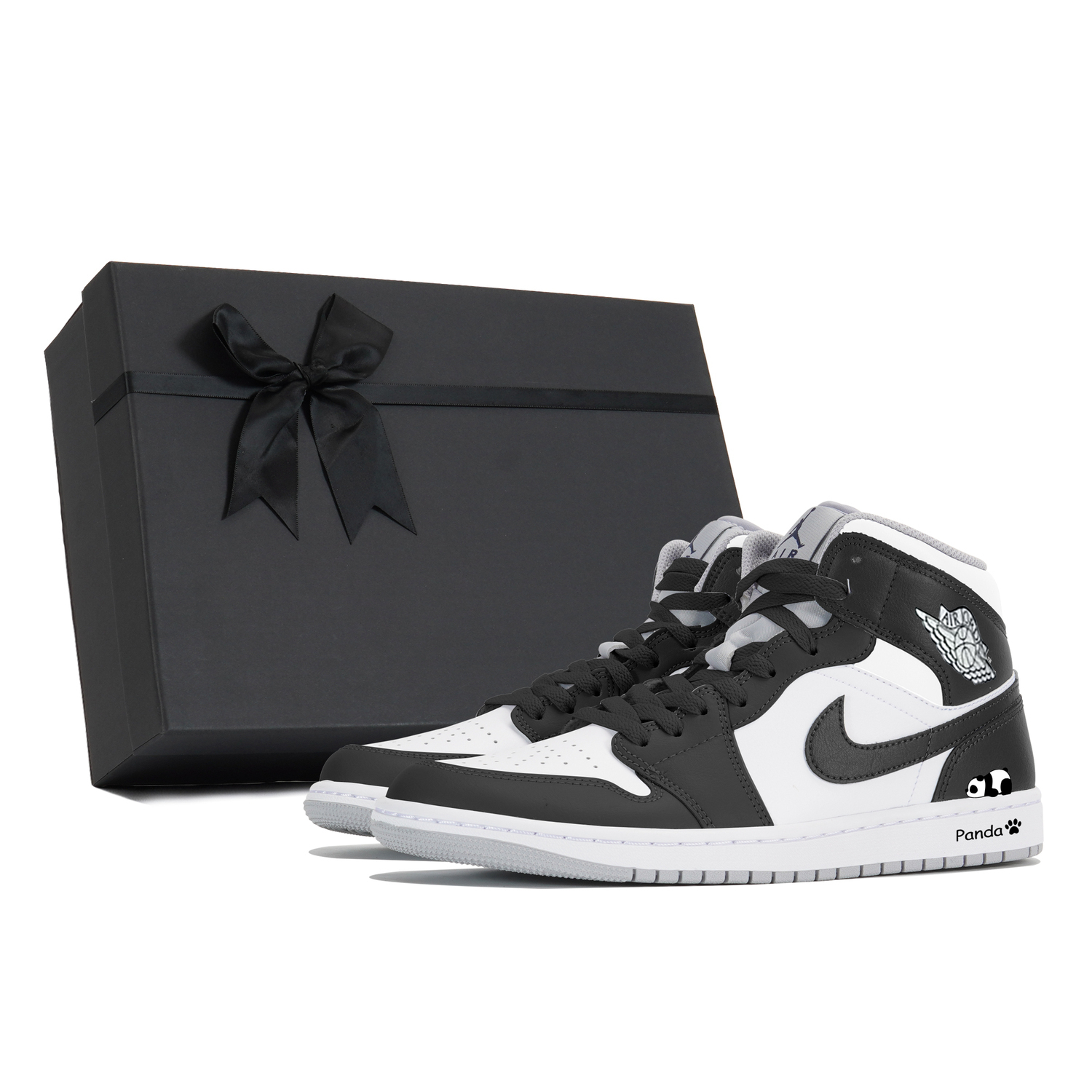 Jordan Износостойкие нескользящие баскетбольные кроссовки мид-топ винтажные мужские черно-белые Air 1
Jordan Износостойкие нескользящие баскетбольные кроссовки мид-топ винтажные мужские черно-белые Air 1