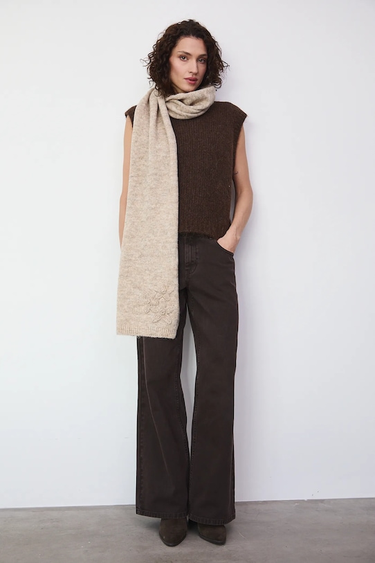 Шарф Medicine, бежевый
Шарф Medicine, бежевый