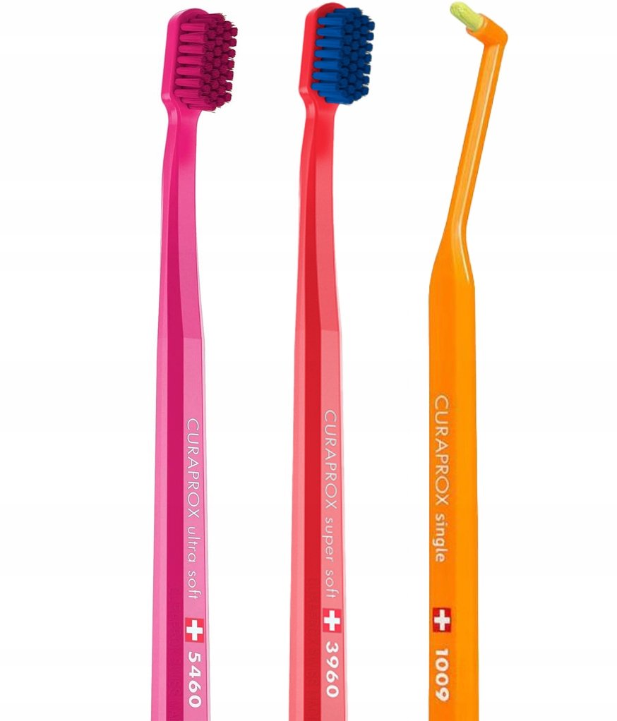 Набор зубных щеток CURAPROX CS 5460, CS 3960, CS 1009
Набор зубных щеток CURAPROX CS 5460, CS 3960, CS 1009