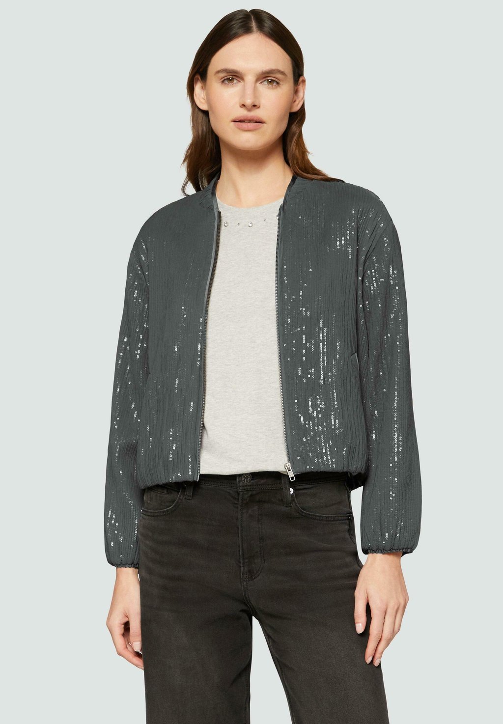 Куртка-бомбер MIT PAILLETTEN s.Oliver, антрацит, Черный, Куртка-бомбер MIT PAILLETTEN s.Oliver, антрацит
Куртка-бомбер MIT PAILLETTEN s.Oliver, антрацит, Черный, Куртка-бомбер MIT PAILLETTEN s.Oliver, антрацит