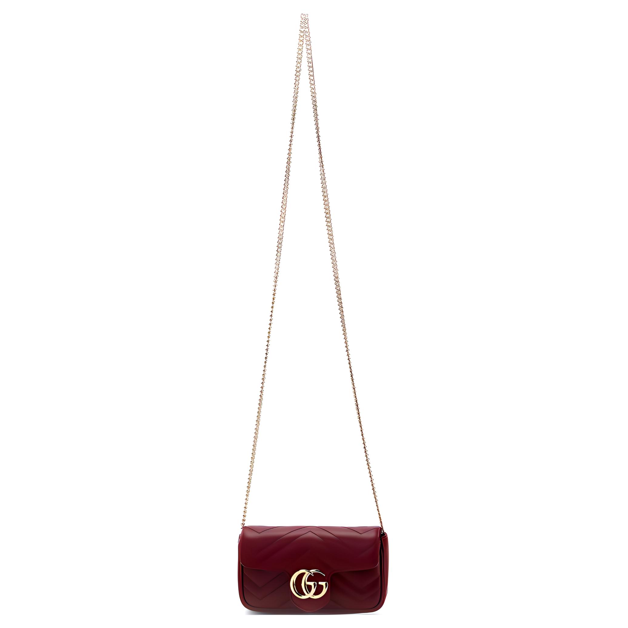 GUCCI Сумка через плечо GG Marmont, кроссбоди экстра мини женская бордо
GUCCI Сумка через плечо GG Marmont, кроссбоди экстра мини женская бордо