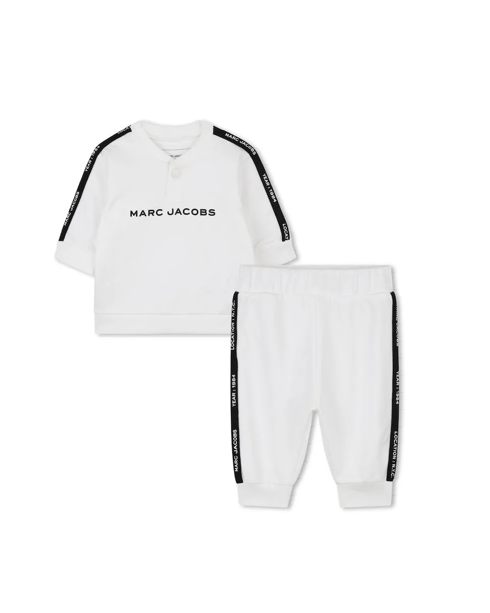 Многоцветный комплект для младенцев из хлопка Marc Jacobs
Многоцветный комплект для младенцев из хлопка Marc Jacobs