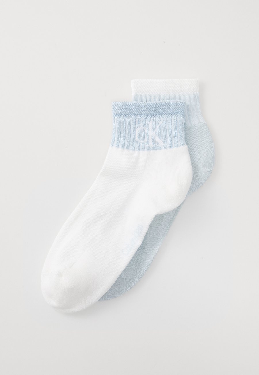 Носки Calvin Klein Underwear WOMEN QUARTER GLOSSY 2 PACK, Light Blue/White/Light Blue
Носки Calvin Klein Underwear WOMEN QUARTER GLOSSY 2 PACK, Light Blue/White/Light Blue