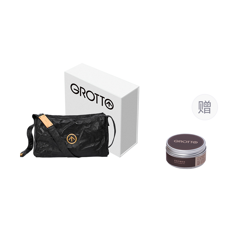 Кожаная наплечная сумка-мессенджер из растительно-дубленой овчины плиссированная унисекс черная GROTTO, Black Stone (черный логотип) 
Кожаная наплечная сумка-мессенджер из растительно-дубленой овчины плиссированная унисекс черная GROTTO, Black Stone (черный логотип)