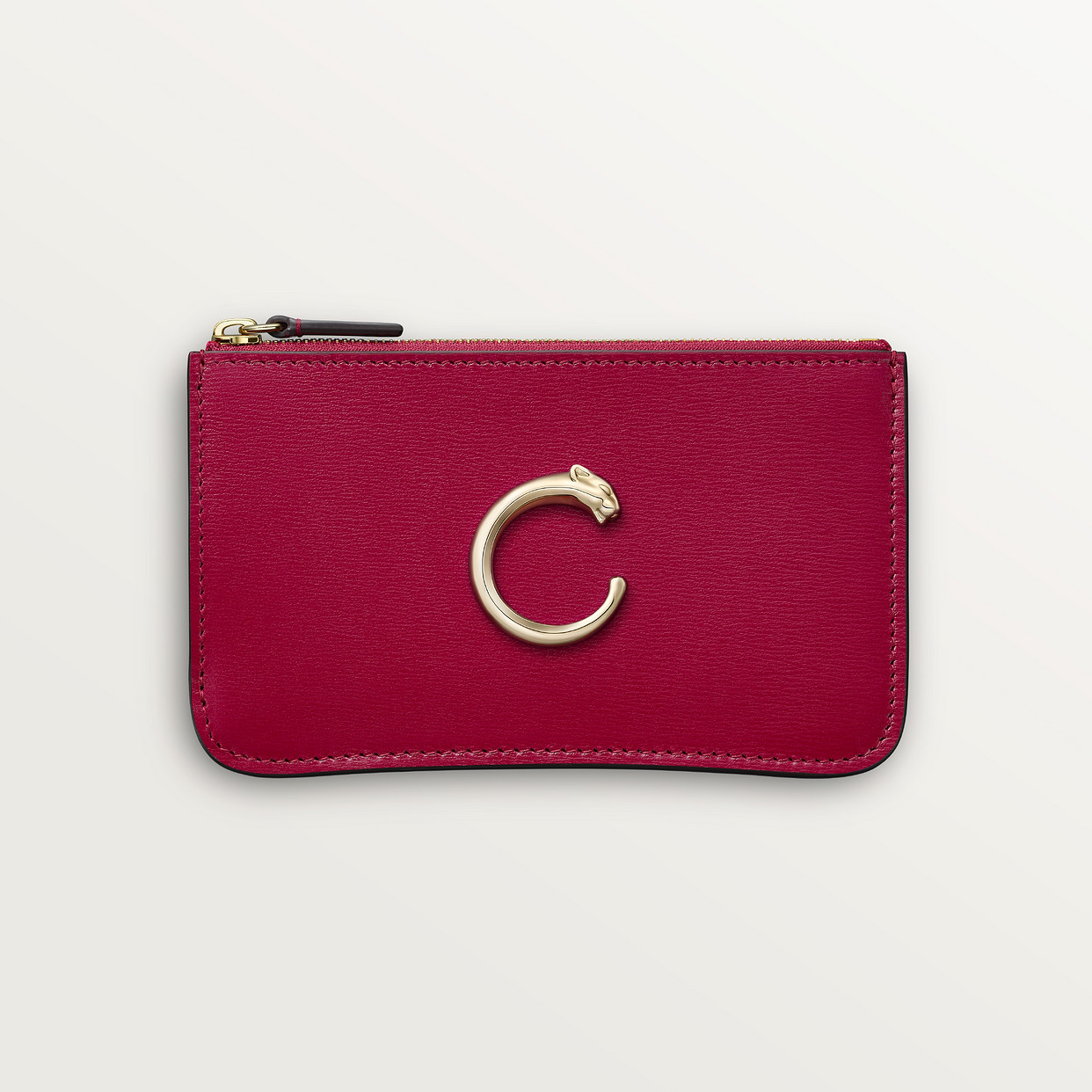 Картхолдер Cartier Porte-cartes zippé, Panthère C de Cartier, телячья кожа вишнево-красного цвета
Картхолдер Cartier Porte-cartes zippé, Panthère C de Cartier, телячья кожа вишнево-красного цвета