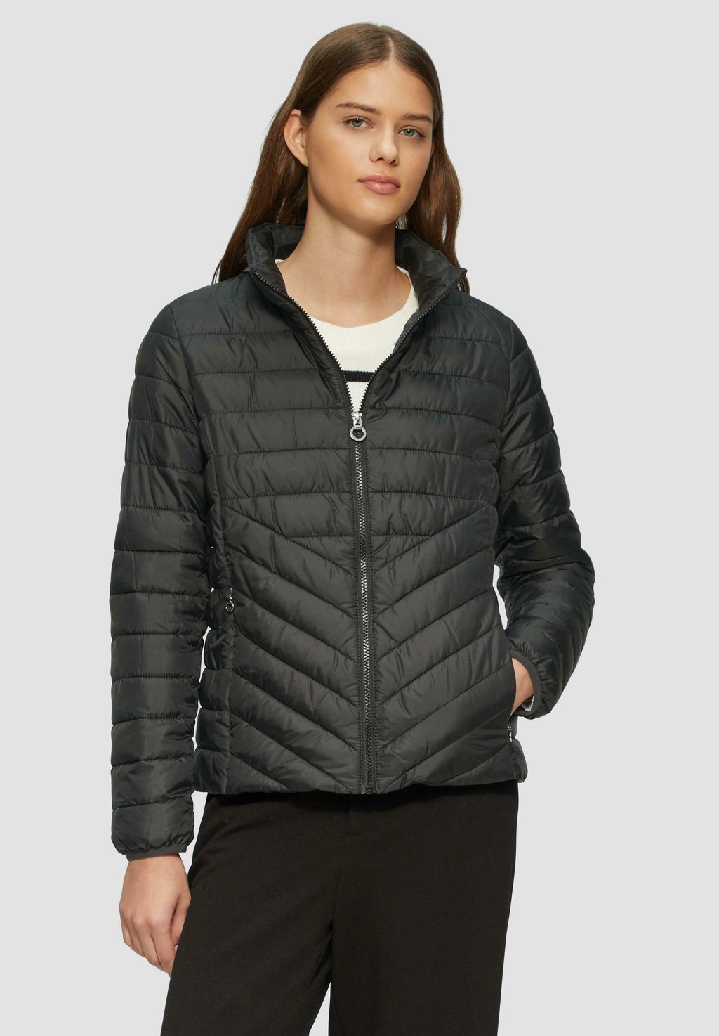 Зимняя куртка s.Oliver, антрацит, Черный, Зимняя куртка s.Oliver, антрацит
Зимняя куртка s.Oliver, антрацит, Черный, Зимняя куртка s.Oliver, антрацит