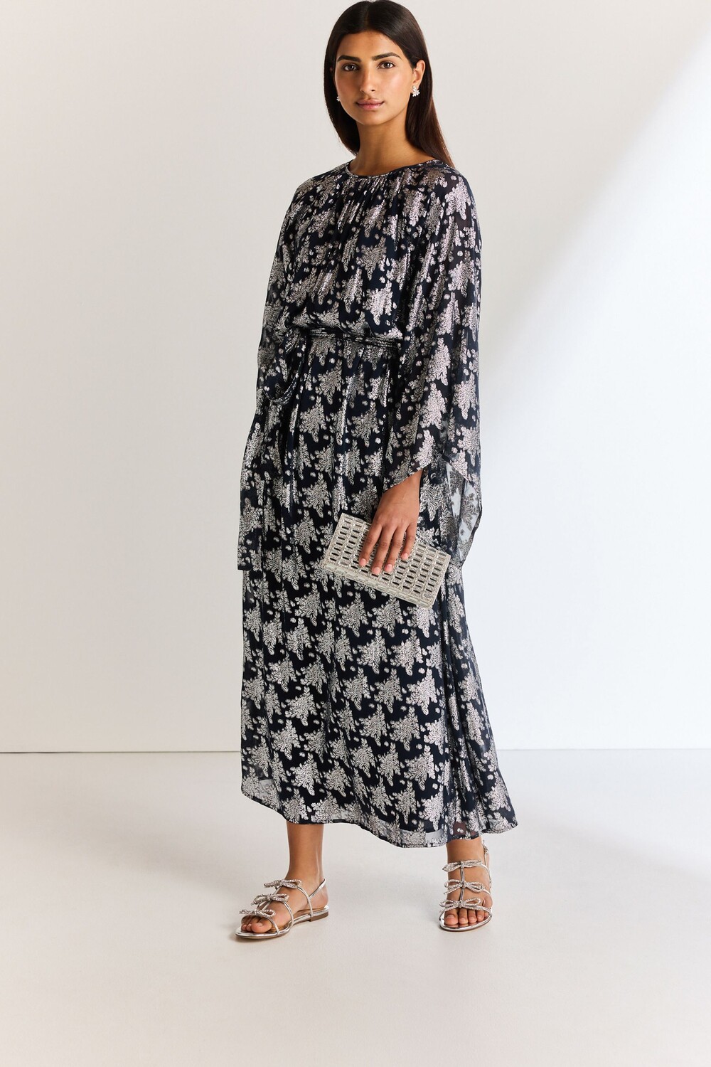 Металлизированное платье с длинными рукавами для особых случаев Next, синий
Металлизированное платье с длинными рукавами для особых случаев Next, синий