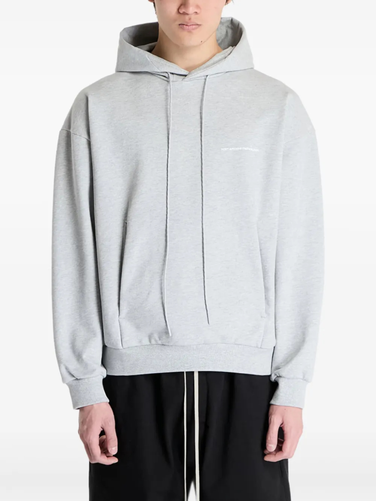 Post Archive Faction худи 8.0, серый
Post Archive Faction худи 8.0, серый