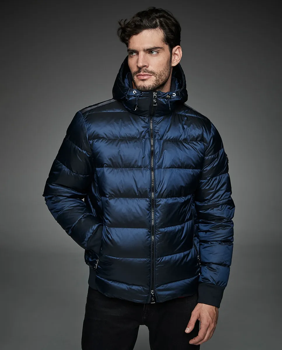 Легкий короткий пуховик для мужчин, выполненный в форме V Henry Arroway, синий
Легкий короткий пуховик для мужчин, выполненный в форме V Henry Arroway, синий