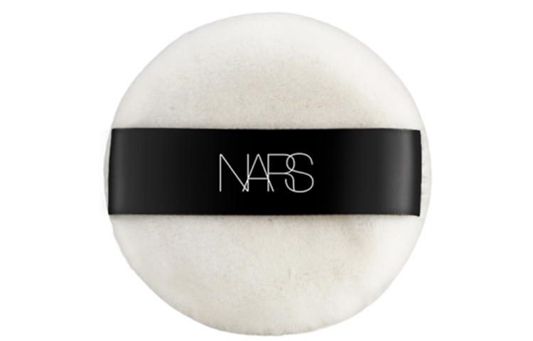 NARS Big White Cake Shimmering Beauty Honey Powder Puff Easy to Apply
NARS Big White Cake Shimmering Beauty Honey Powder Puff Easy to Apply