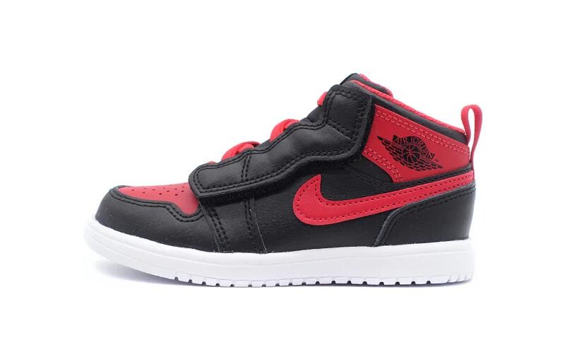 Обувь для малышей Air 1 TD Jordan
Обувь для малышей Air 1 TD Jordan