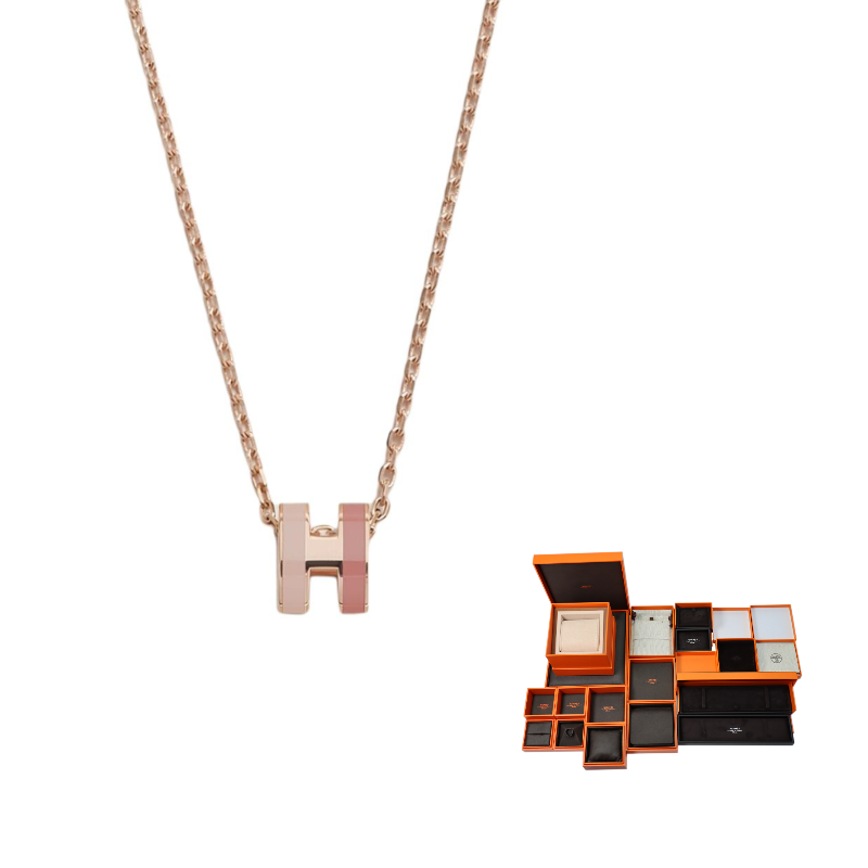 HERMES Женское колье из розового золота
HERMES Женское колье из розового золота