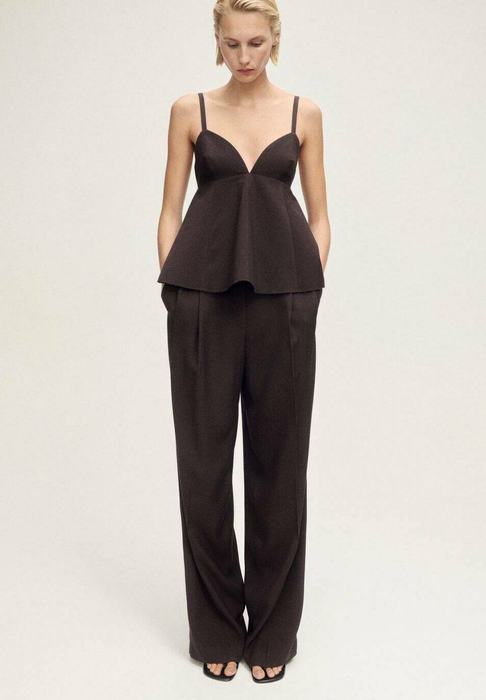 Топ BLUES Mango, коричневый
Топ BLUES Mango, коричневый