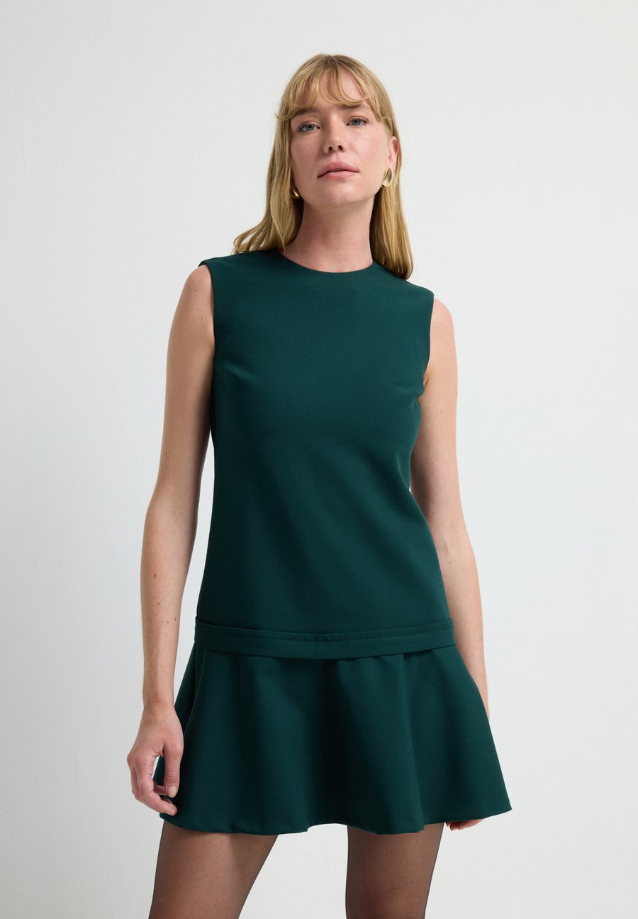 Платье adL Jersey dress, Green /Green
Платье adL Jersey dress, Green /Green