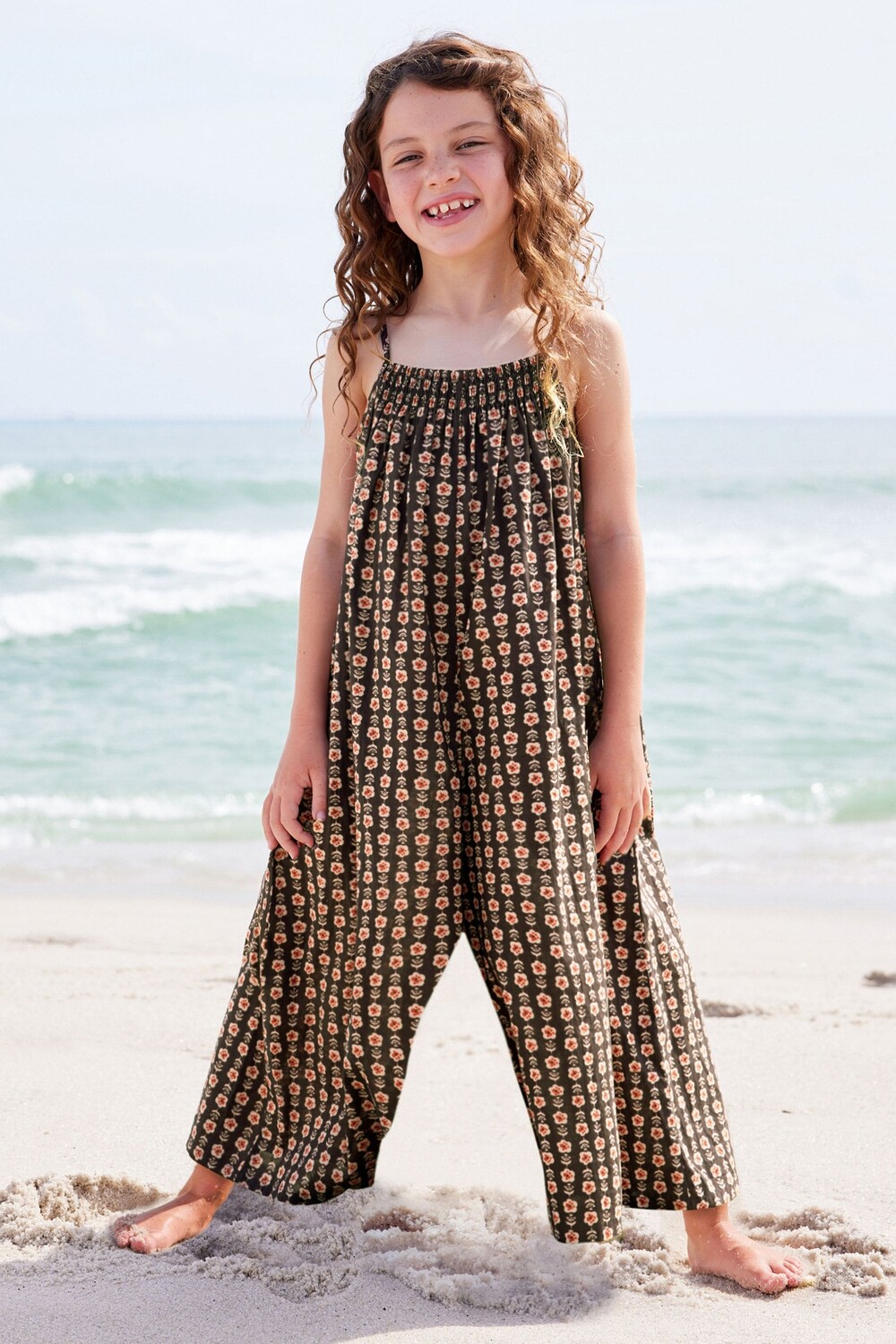 Широкий комбинезон (3-16 лет) Next, черный
Широкий комбинезон (3-16 лет) Next, черный