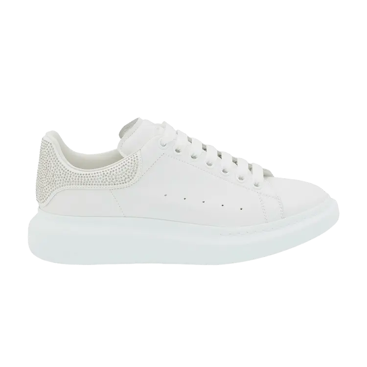 Кроссовки Alexander McQueen Oversized Sneaker, White Micro Studs
Кроссовки Alexander McQueen Oversized Sneaker, White Micro Studs