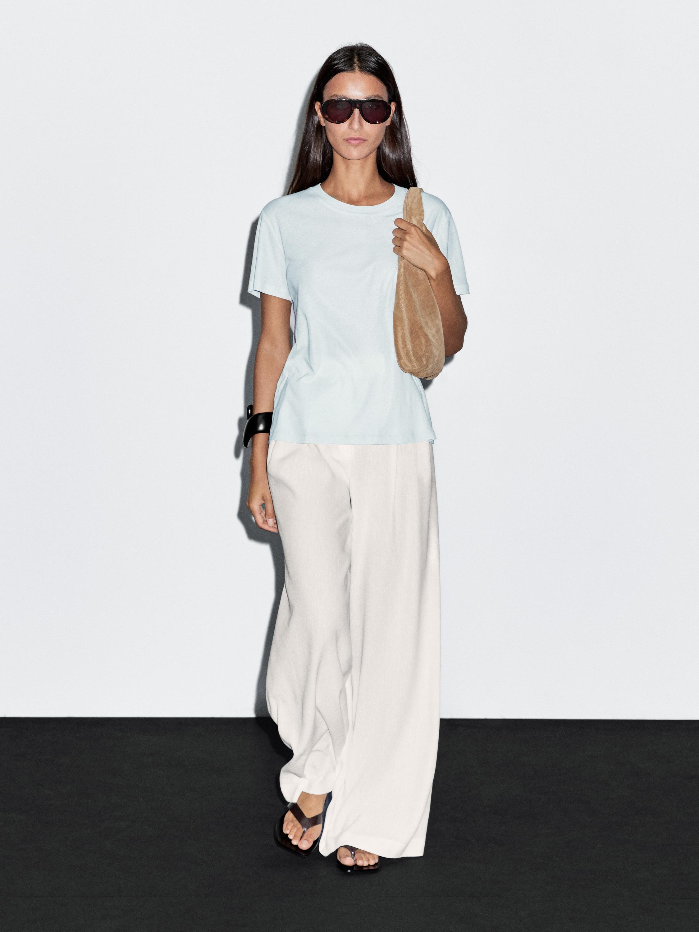 Футболка оверсайз с декоративными швами Massimo Dutti, Sky Blue
Футболка оверсайз с декоративными швами Massimo Dutti, Sky Blue