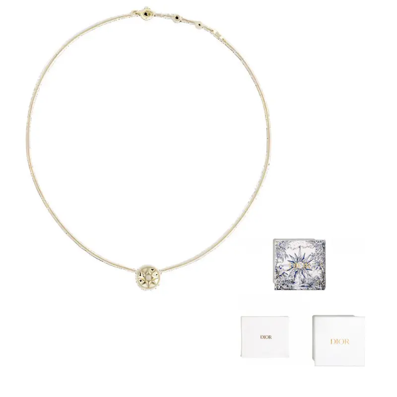 DIOR Женское ожерелье из белого золота 18 карат с бриллиантами и перламутром White
DIOR Женское ожерелье из белого золота 18 карат с бриллиантами и перламутром White