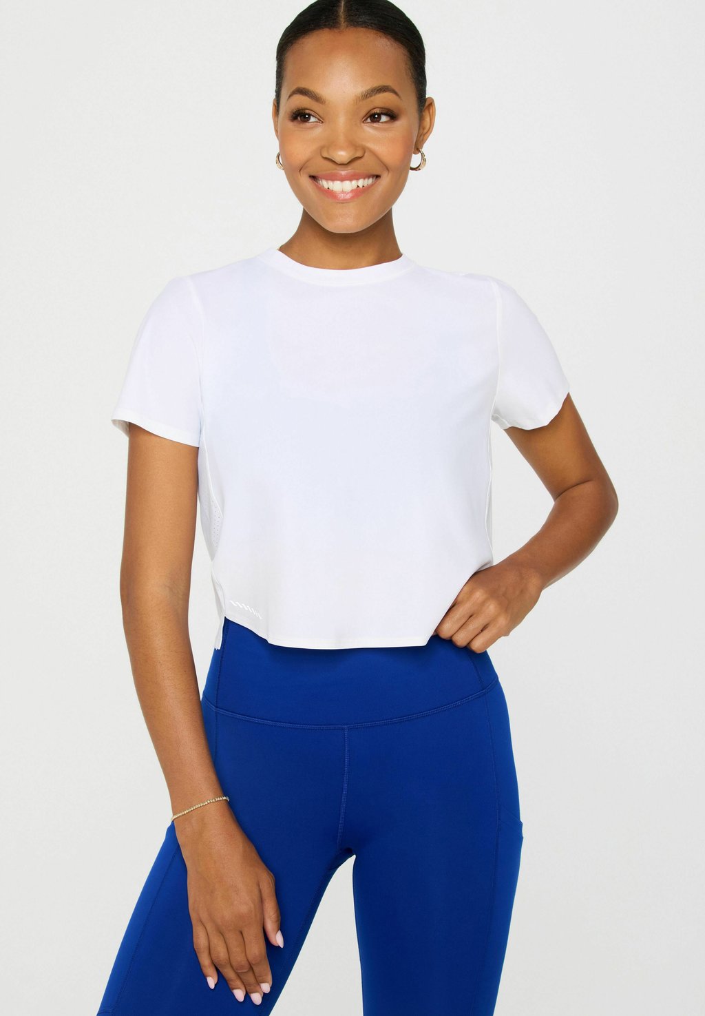 Спортивная футболка Fabletics, белый
Спортивная футболка Fabletics, белый