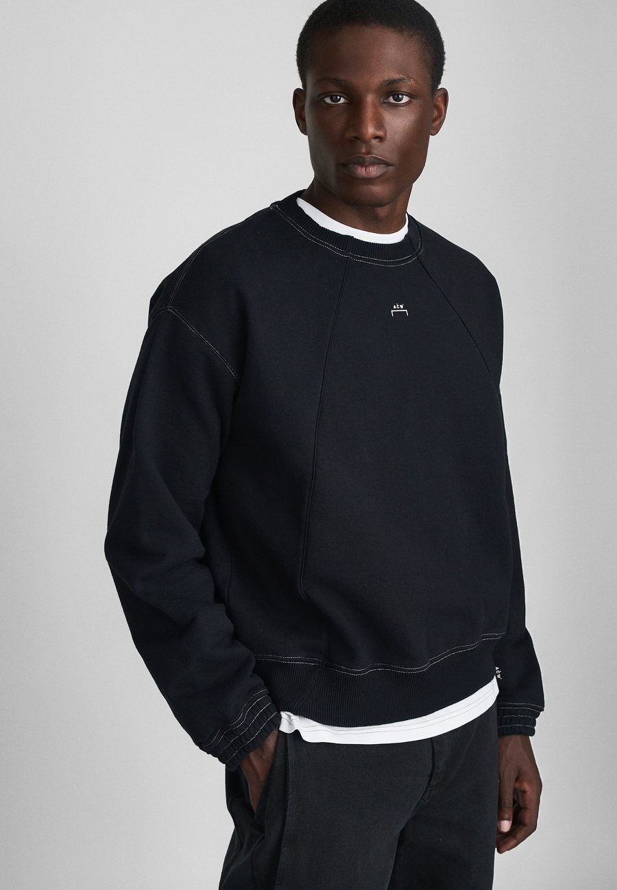 Толстовка A-COLD-WALL* MILLBANK CREW NECK, Oynx/Black
Толстовка A-COLD-WALL* MILLBANK CREW NECK, Oynx/Black