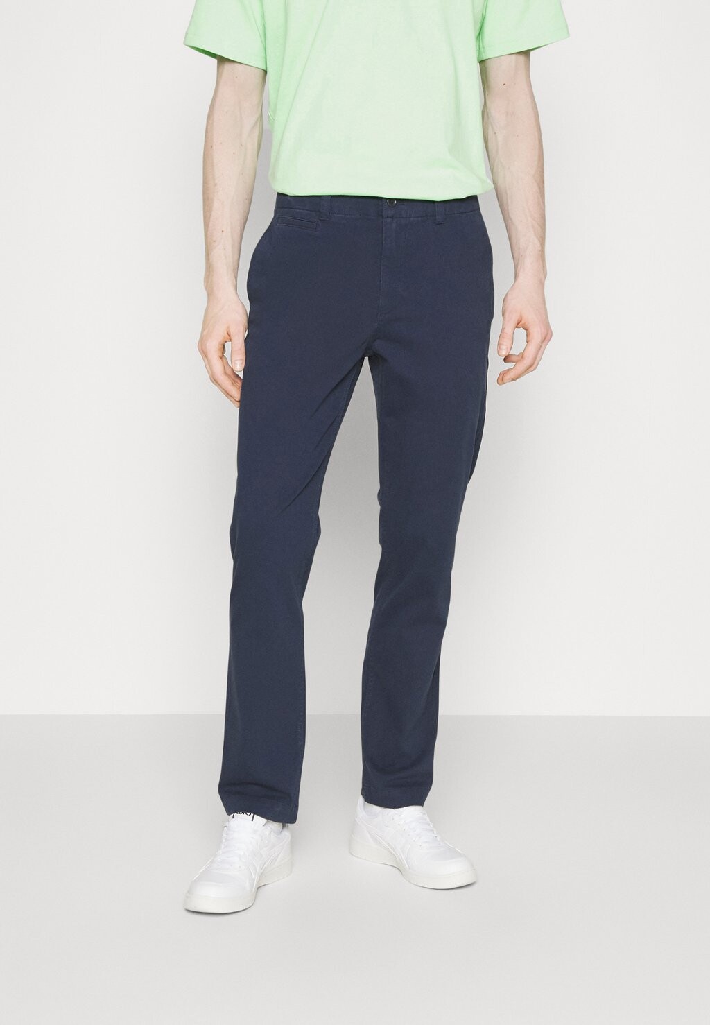 Чино SMART FLEX CALIFORNIA DOCKERS, цвет navy blazer
Чино SMART FLEX CALIFORNIA DOCKERS, цвет navy blazer