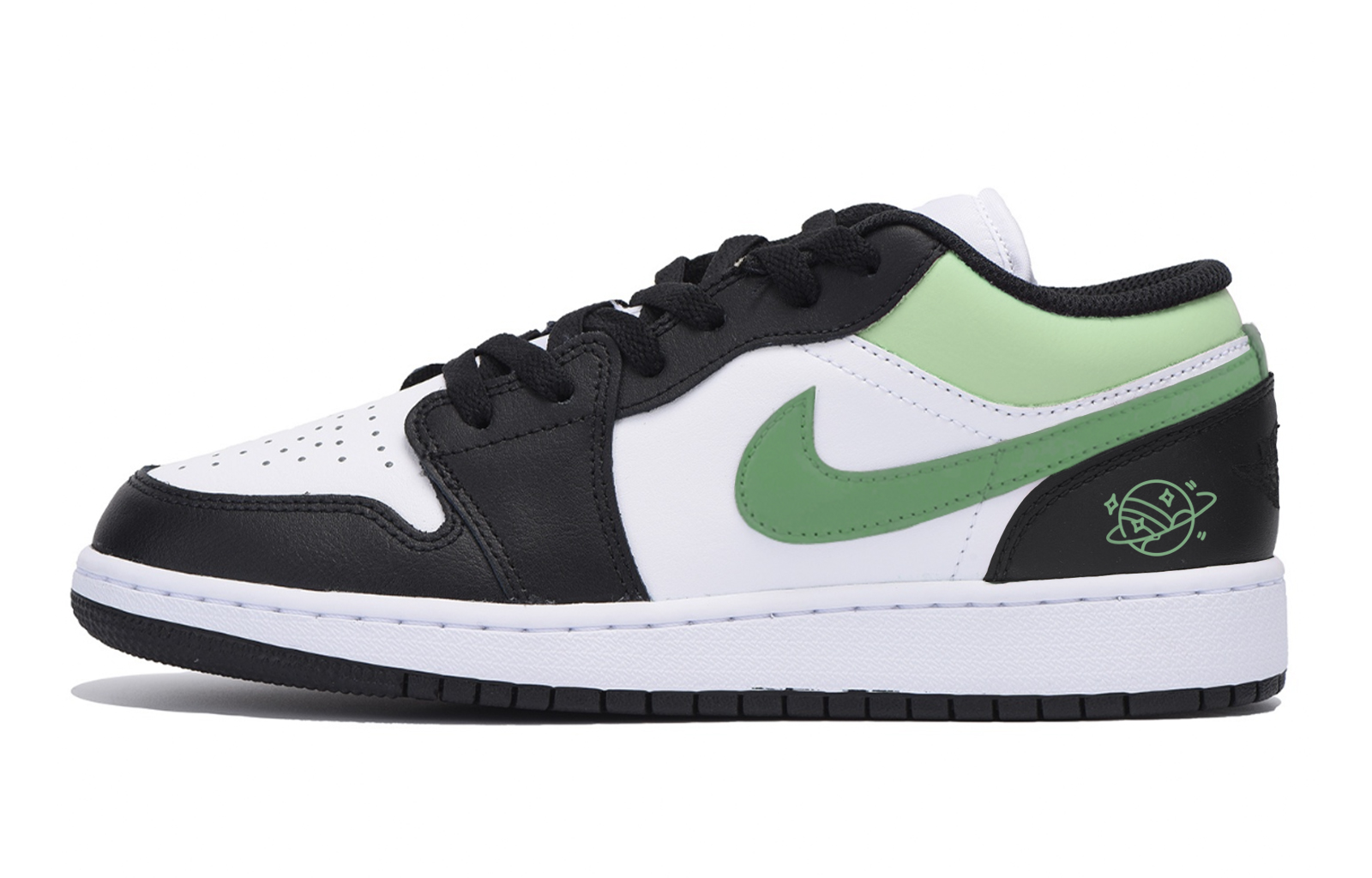 Jordan Износостойкие, нескользящие, винтажные баскетбольные кроссовки Air 1 с низким верхом, мужские, цвет: черный, белый, зеленый
Jordan Износостойкие, нескользящие, винтажные баскетбольные кроссовки Air 1 с низким верхом, мужские, цвет: черный, белый, зеленый