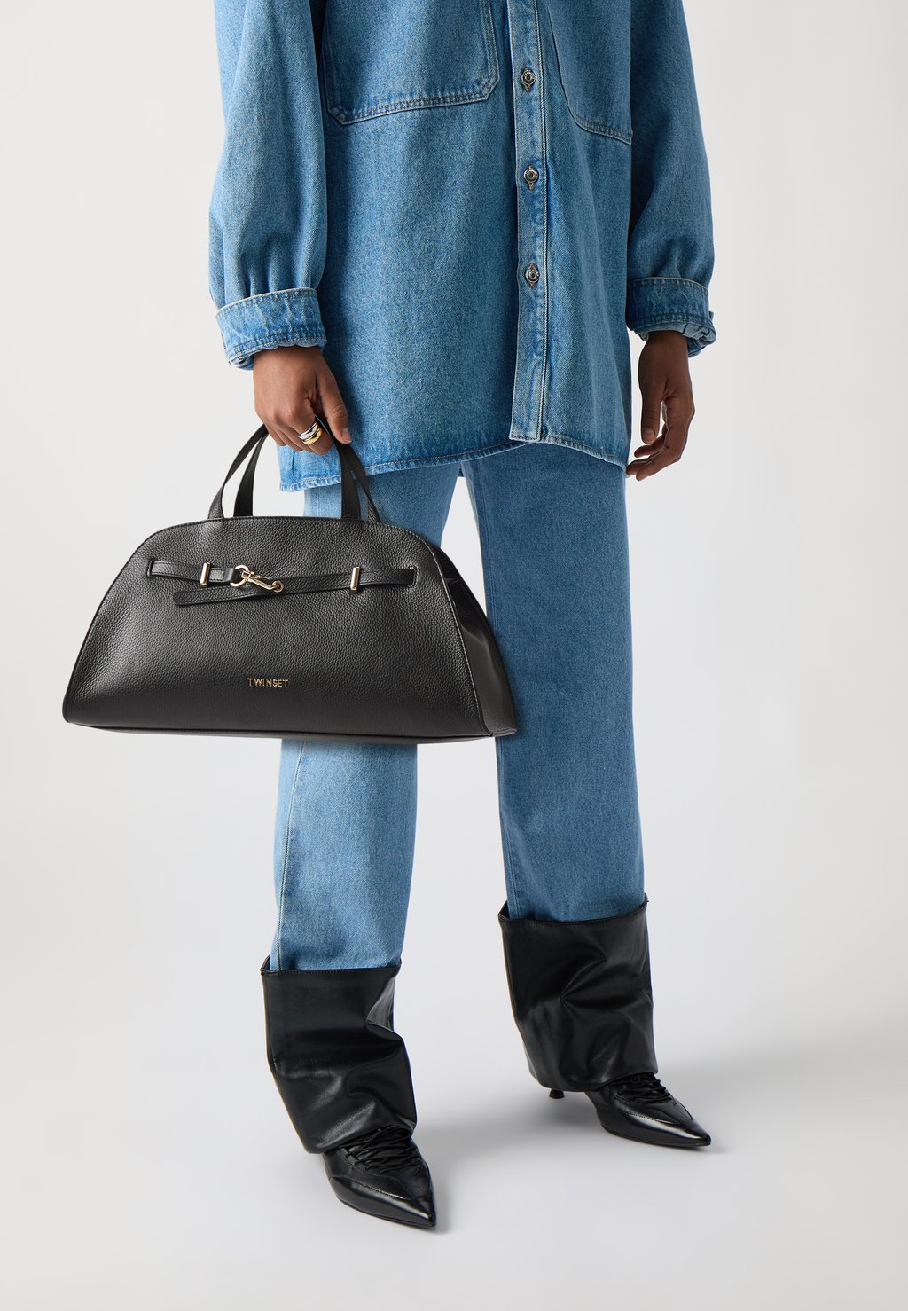 Сумка BAG TWINSET, черный
Сумка BAG TWINSET, черный