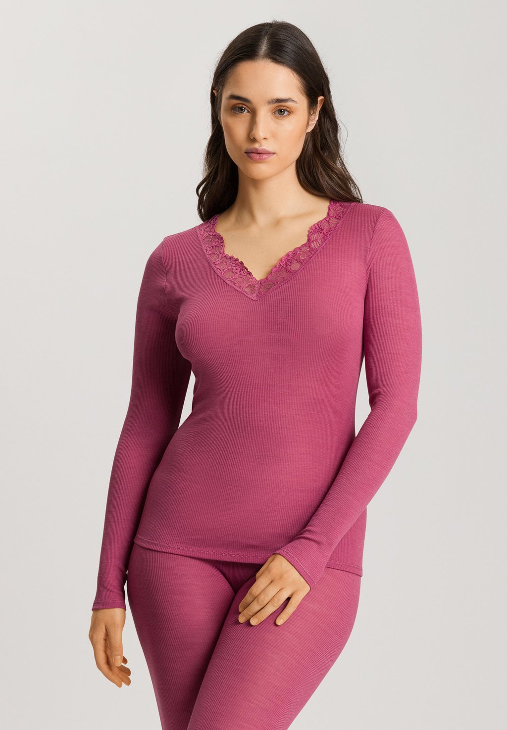 Базовый слой Hanro, светло-розовый
Базовый слой Hanro, светло-розовый