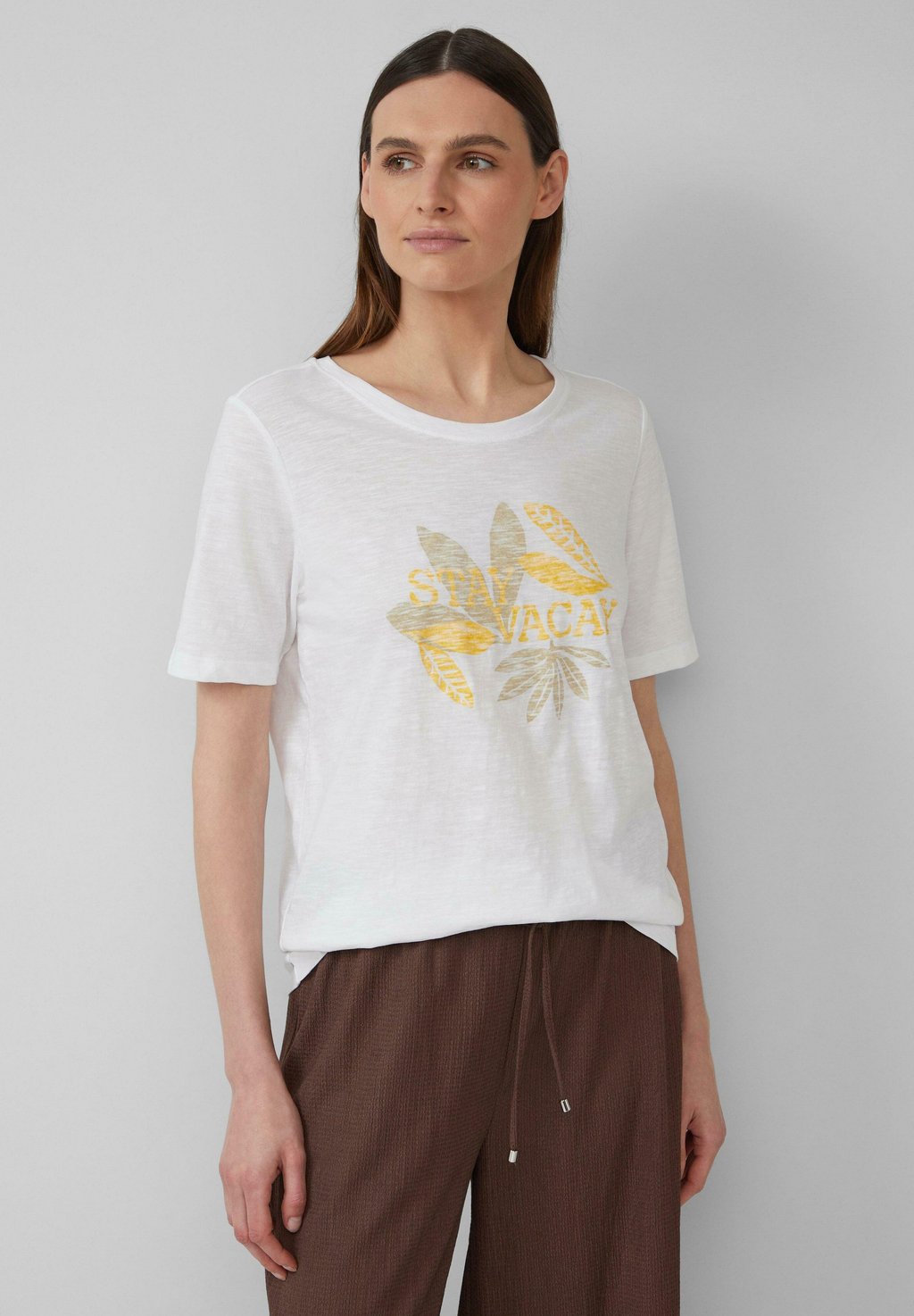 Футболка с принтом MIT FLAMMGARNSTRUKTUR IM RELAXED FIT s.Oliver, белый
Футболка с принтом MIT FLAMMGARNSTRUKTUR IM RELAXED FIT s.Oliver, белый