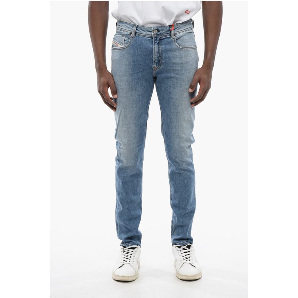 Джинсы SLEENKER Skinny Fit с низкой талией 1979 года, 15 см, длина 32 см Diesel, Blue
Джинсы SLEENKER Skinny Fit с низкой талией 1979 года, 15 см, длина 32 см Diesel, Blue