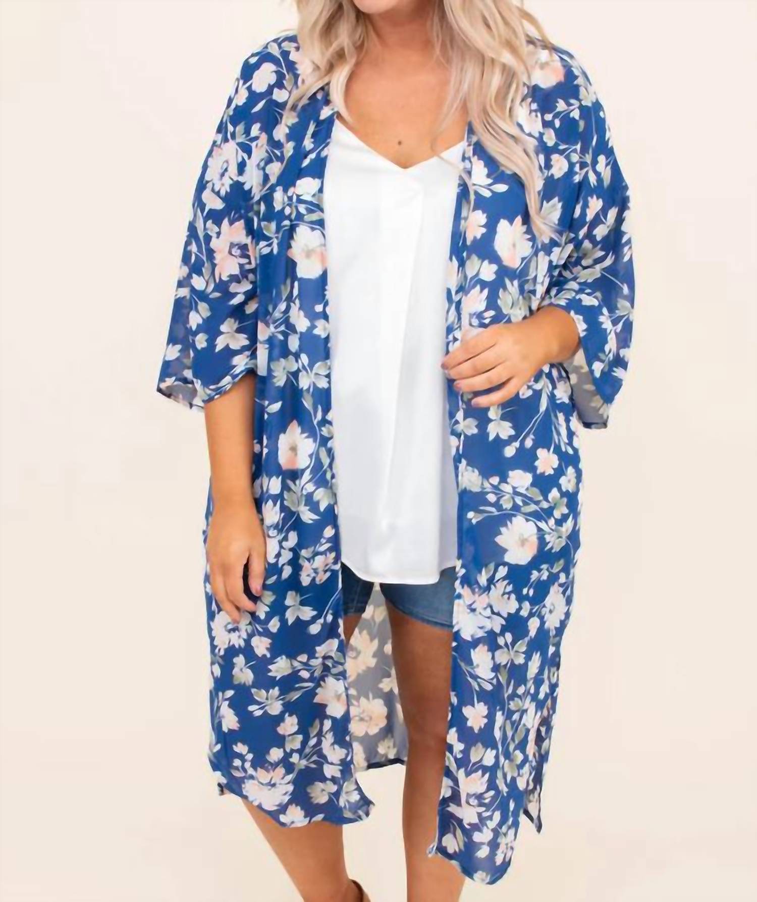 Открытый длинный шифоновый кардиган в синем цвете Ninexis
Открытый длинный шифоновый кардиган в синем цвете Ninexis