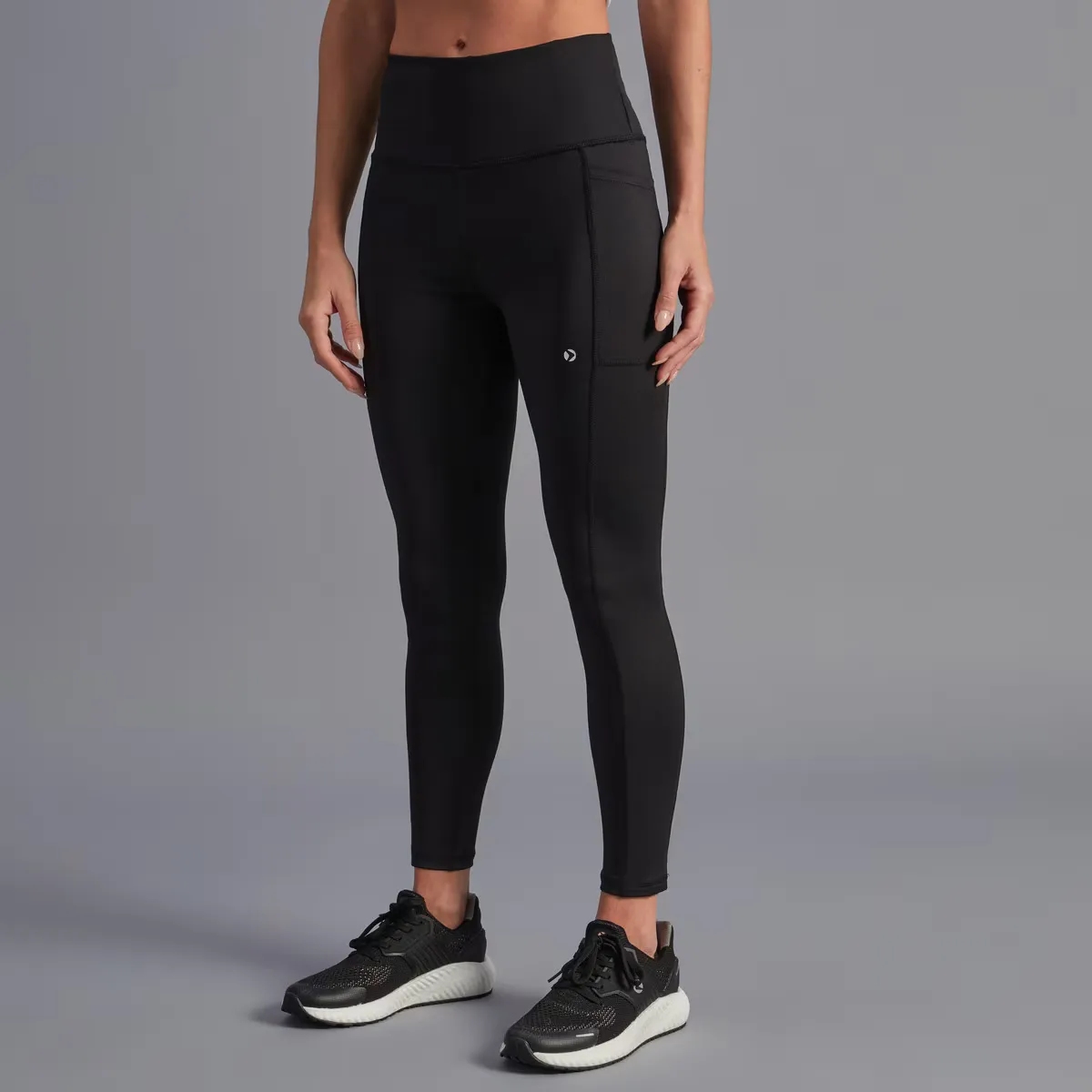 Женские базовые длинные колготки для бега Boomerang, чёрный
Женские базовые длинные колготки для бега Boomerang, чёрный