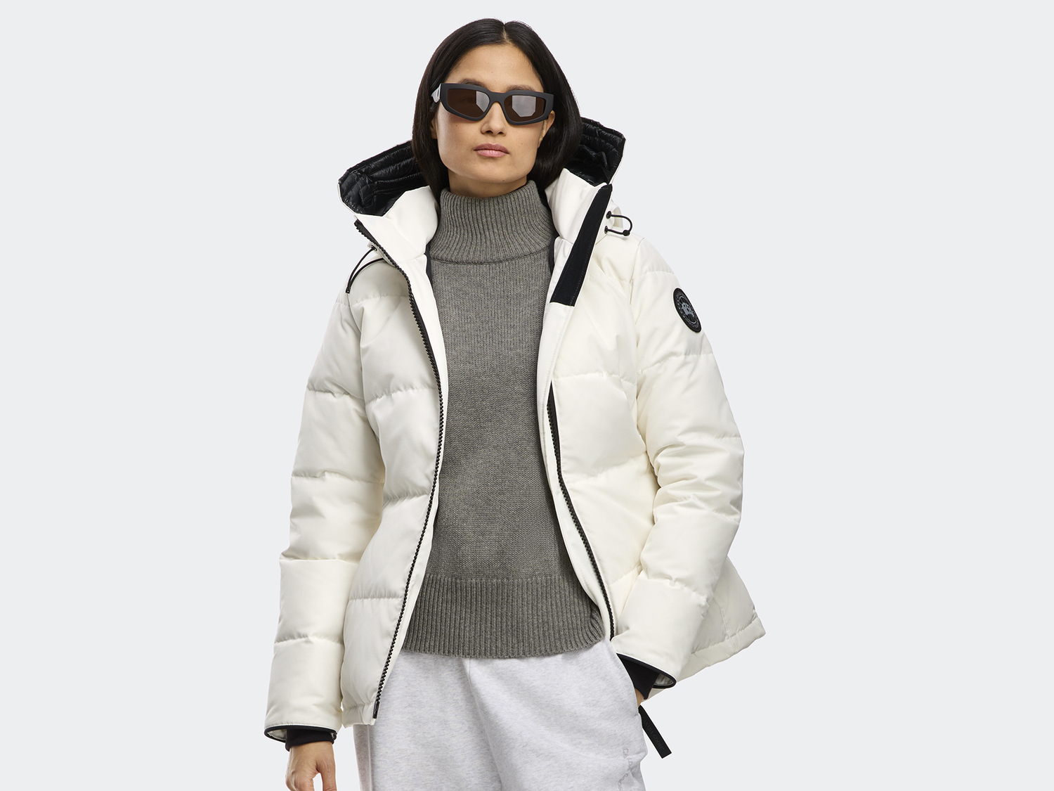 Парка Canada Goose Chelsea Black Label, North Star White
Парка Canada Goose Chelsea Black Label, North Star White