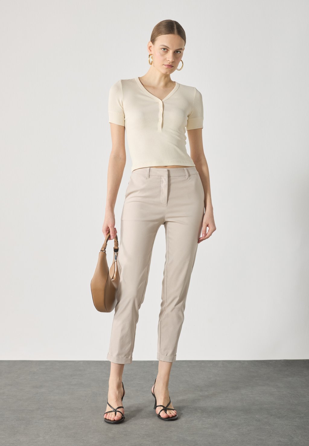 Базовая футболка 2 PACK Anna Field by Zalando, песочный
Базовая футболка 2 PACK Anna Field by Zalando, песочный