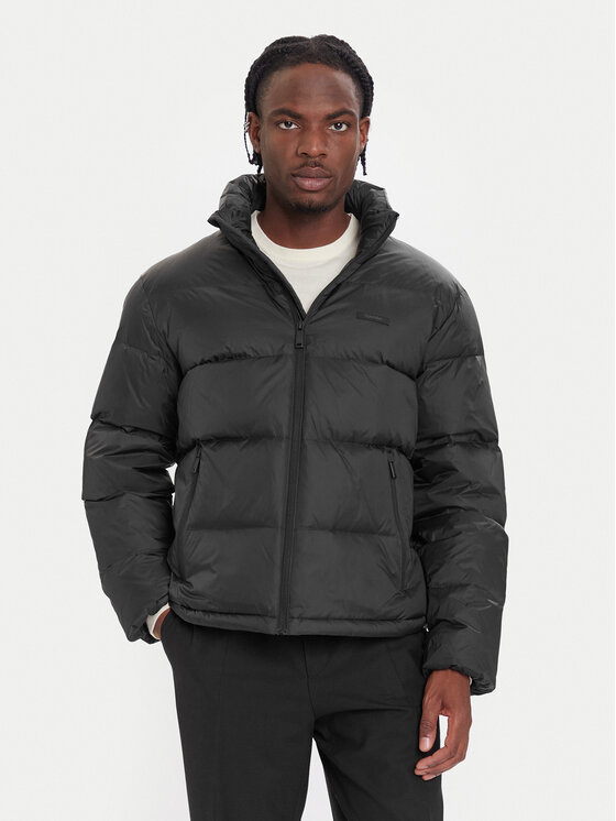 Пуховик regular fit LV04LD529G Calvin Klein, черный
Пуховик regular fit LV04LD529G Calvin Klein, черный