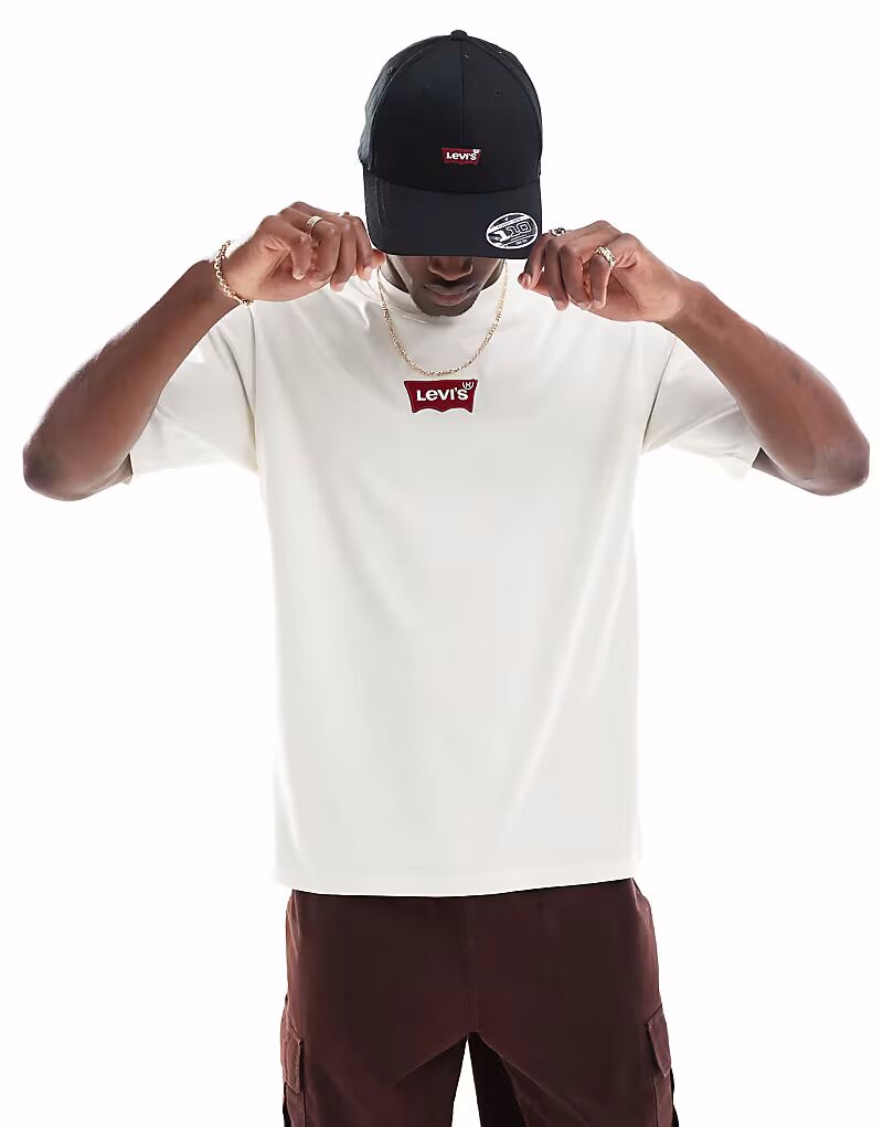 Футболка в винтажном стиле с вышитым логотипом в форме крыла летучей мыши кремового цвета Levi'S, Бежевый, Футболка в винтажном стиле с вышитым логотипом в форме крыла летучей мыши кремового цвета Levi'S
Футболка в винтажном стиле с вышитым логотипом в форме крыла летучей мыши кремового цвета Levi'S, Бежевый, Футболка в винтажном стиле с вышитым логотипом в форме крыла летучей мыши кремового цвета Levi'S