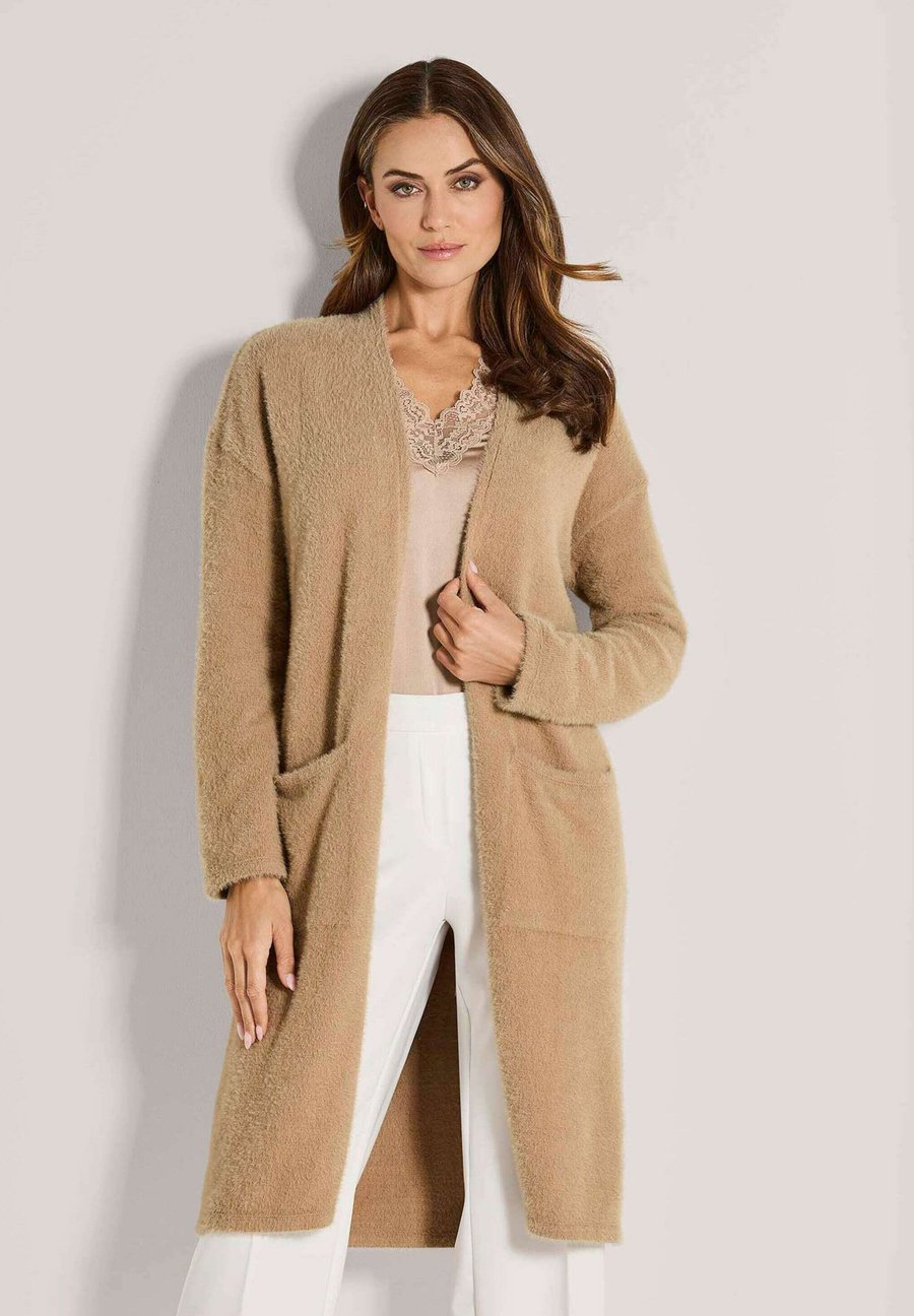 Кардиган MADELEINE Cardigan, Beige
Кардиган MADELEINE Cardigan, Beige
