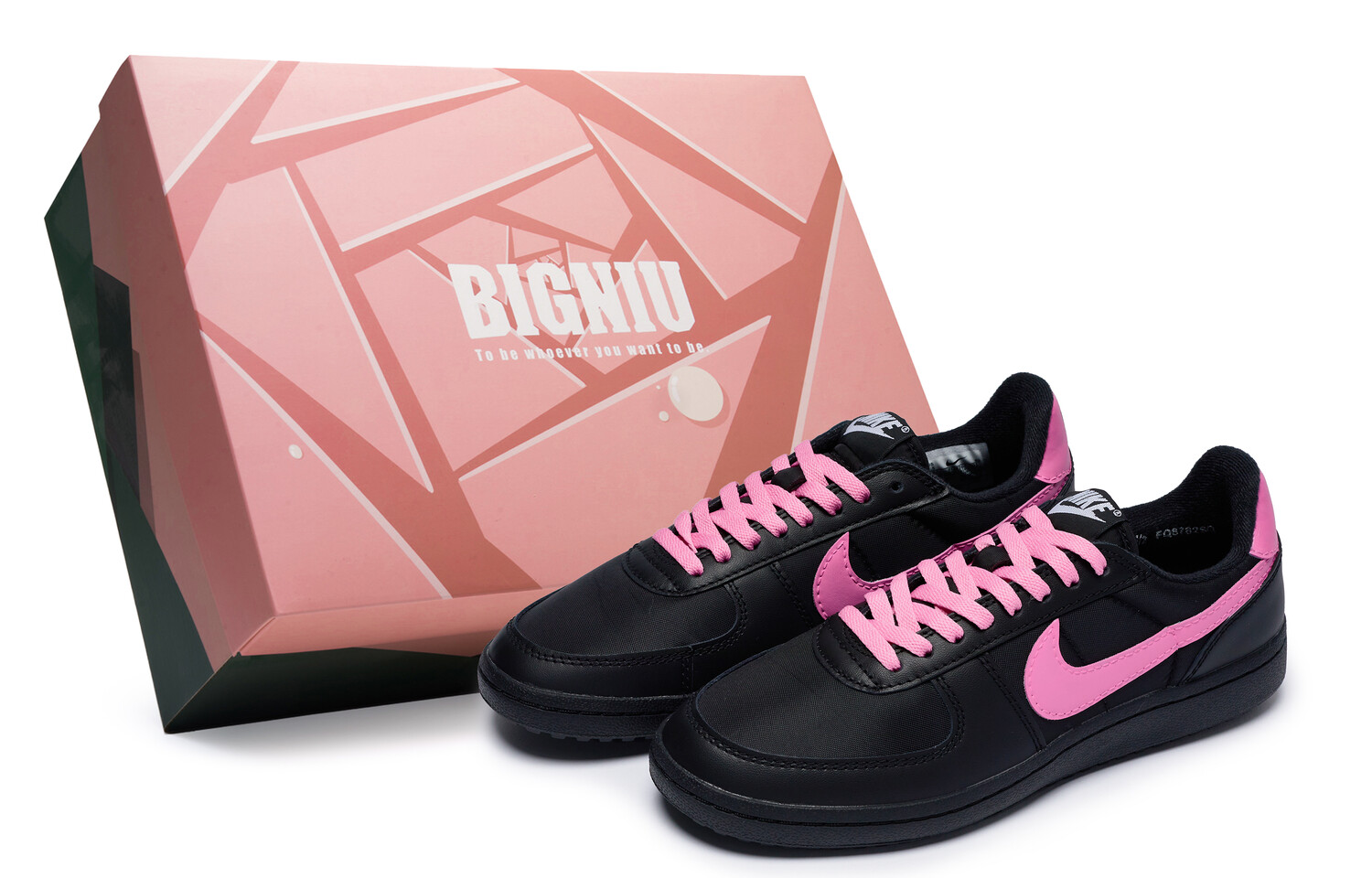 Кроссовки Nike Field General "82 Vintage Basketball Shoes Unisex Low-top Barbie Pink, черный/розовый
Кроссовки Nike Field General "82 Vintage Basketball Shoes Unisex Low-top Barbie Pink, черный/розовый