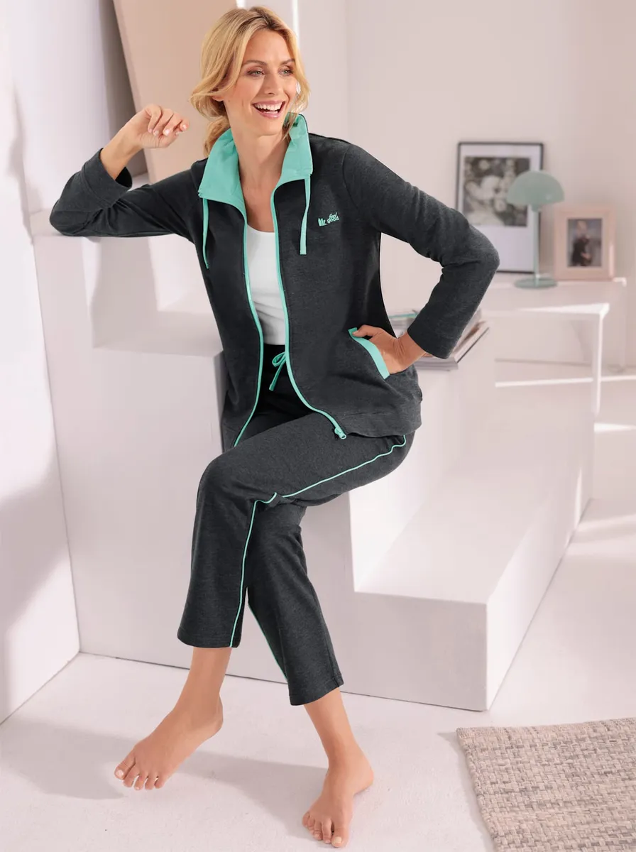 Feel Good, длинная куртка, синий
Feel Good, длинная куртка, синий