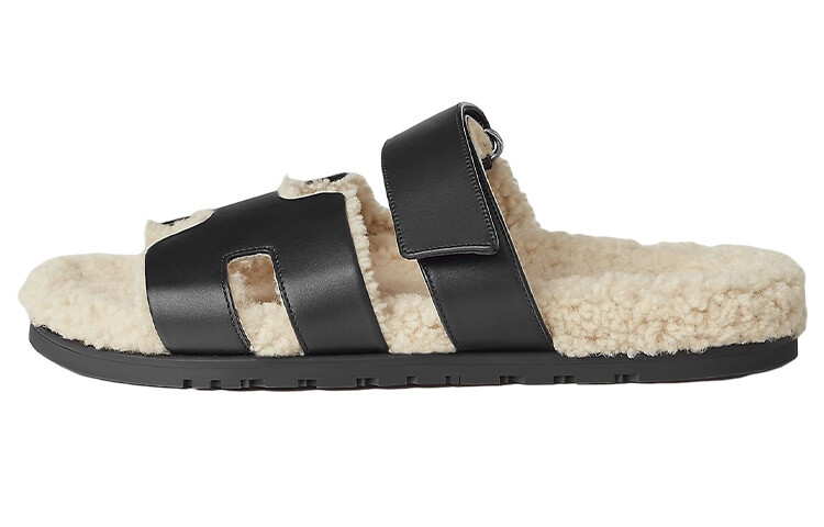 Мужские шлепанцы Hermes с мехом, черный/белый
Мужские шлепанцы Hermes с мехом, черный/белый