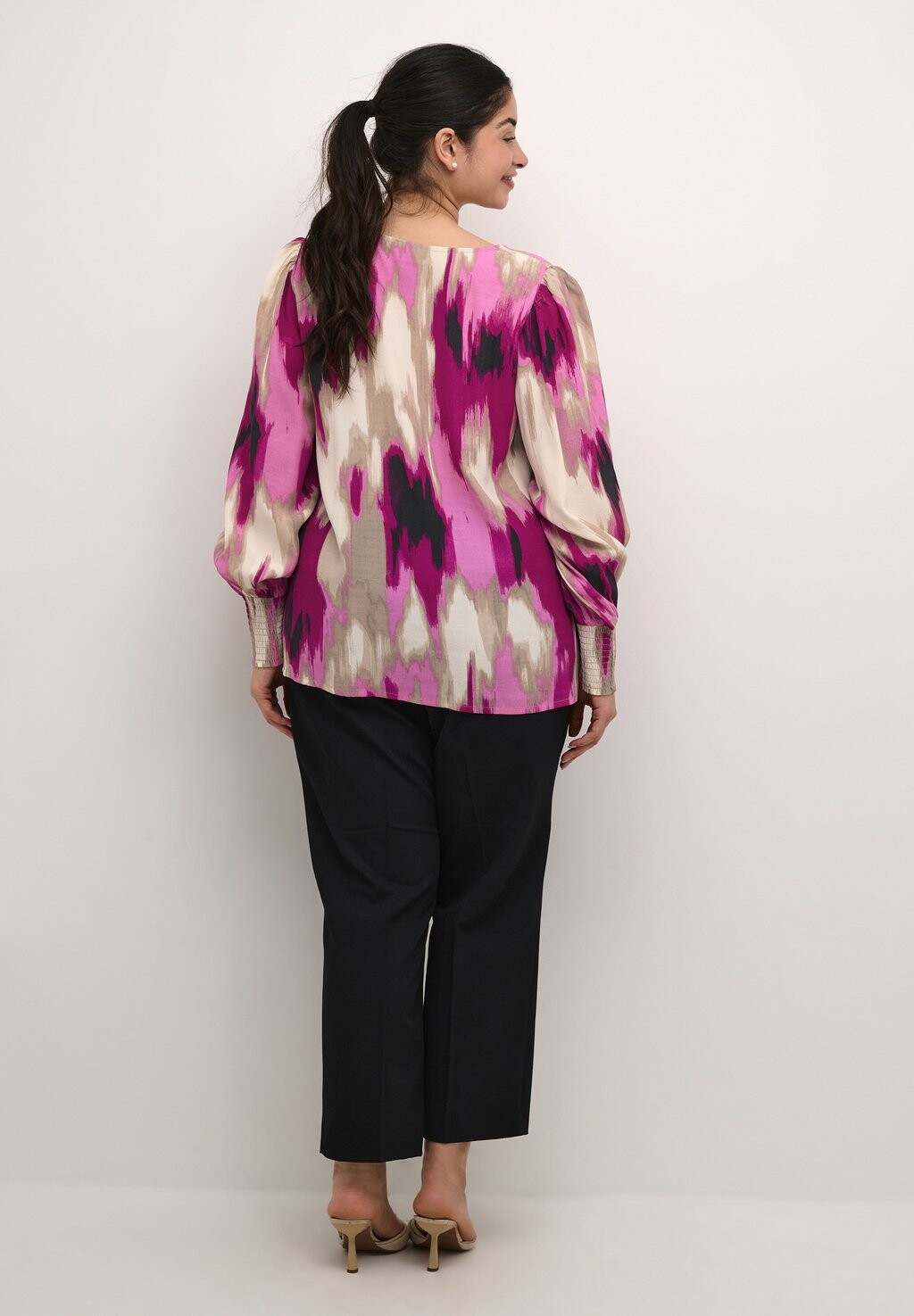 Блуза ALONA Kaffe Curve, розовый
Блуза ALONA Kaffe Curve, розовый