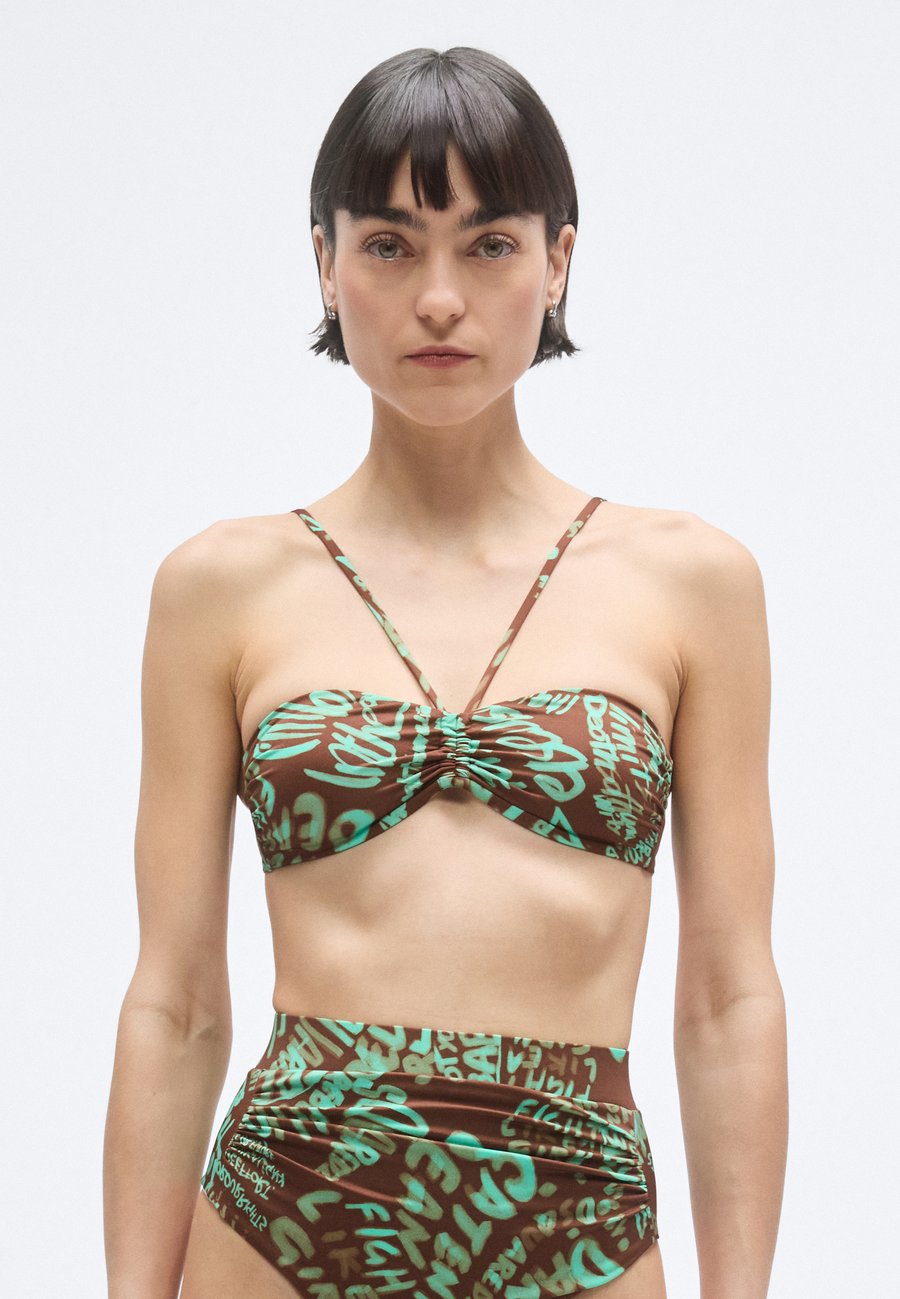 Топ бикини Dsquared2 BANDEAU, Khaki/Green/Khaki, Зеленый, Топ бикини Dsquared2 BANDEAU, Khaki/Green/Khaki
Топ бикини Dsquared2 BANDEAU, Khaki/Green/Khaki, Зеленый, Топ бикини Dsquared2 BANDEAU, Khaki/Green/Khaki