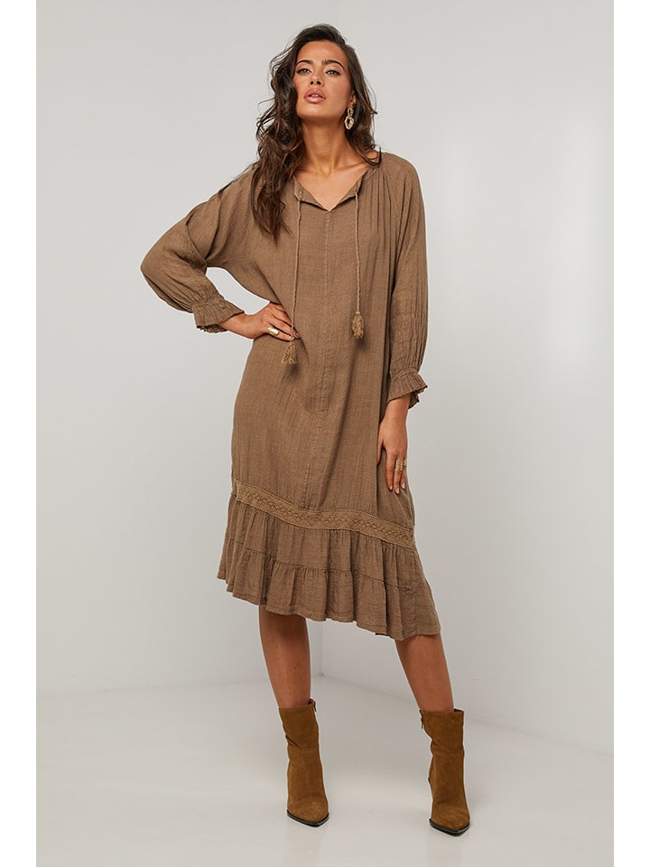 Платье до колена Le Monde du Lin, коричневый
Платье до колена Le Monde du Lin, коричневый