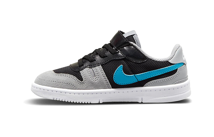 Детские кроссовки для скейтбординга Nike Squash Type BP
Детские кроссовки для скейтбординга Nike Squash Type BP